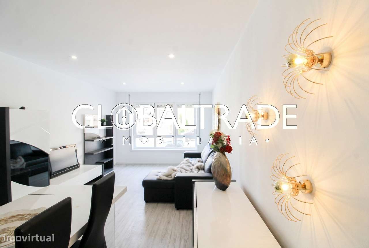 Apartamento T2 Renovado em Valbom-3