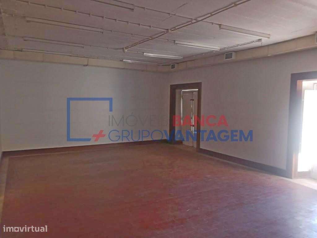Prédio Comercial, Portel - Grande imagem: 5/9