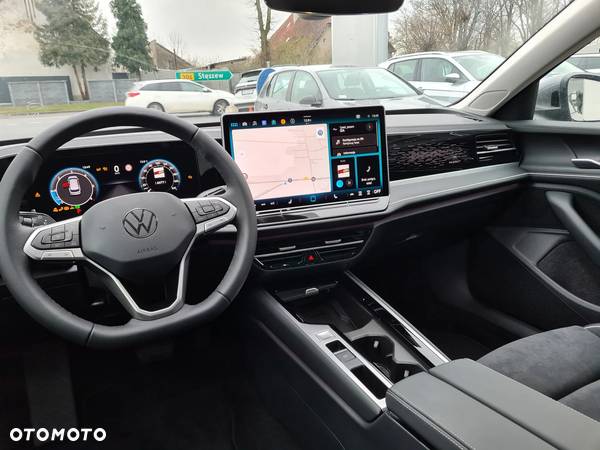 Volkswagen Passat 2.0 TDI EVO Elegance DSG - 27