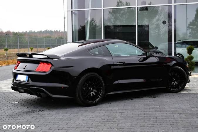 Ford Mustang 5.0 V8 GT - 20