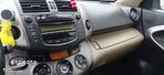 Toyota RAV4 2.2 D-4D Premium - 15