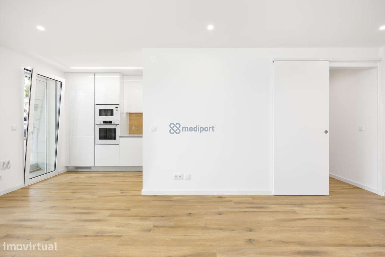 Apartamento T2 Novo no centro da Nazaré  - Fração D-35