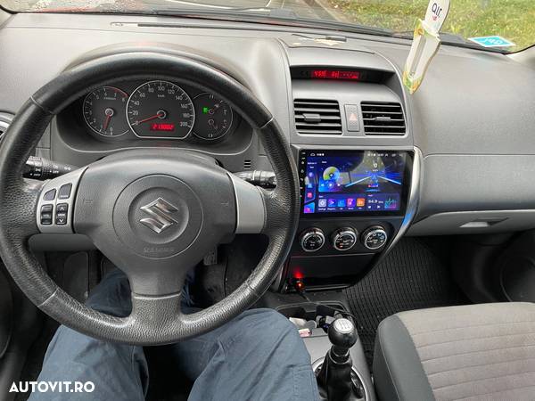 Suzuki SX4 1.6L 4WD GLX - 5