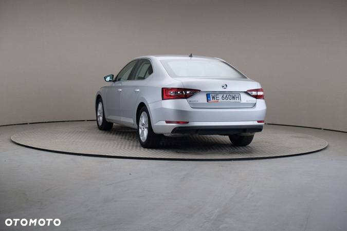 Skoda Superb 1.5 TSI Ambition - 2