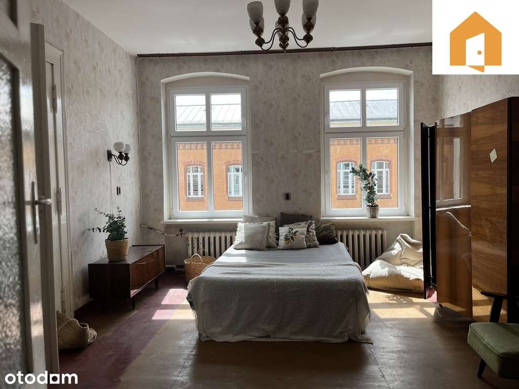 Mieszkanie w kamienicy z zachowaną stolarką-4