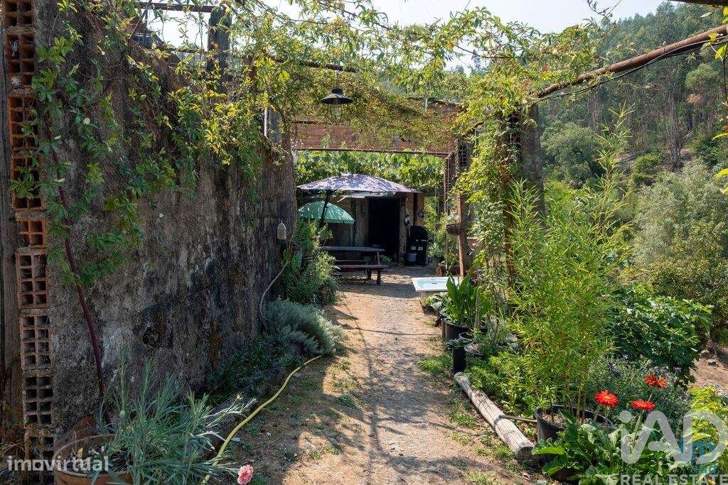 Casa / Villa em Alvares de 477,00 m2 - Grande imagem: 3/16