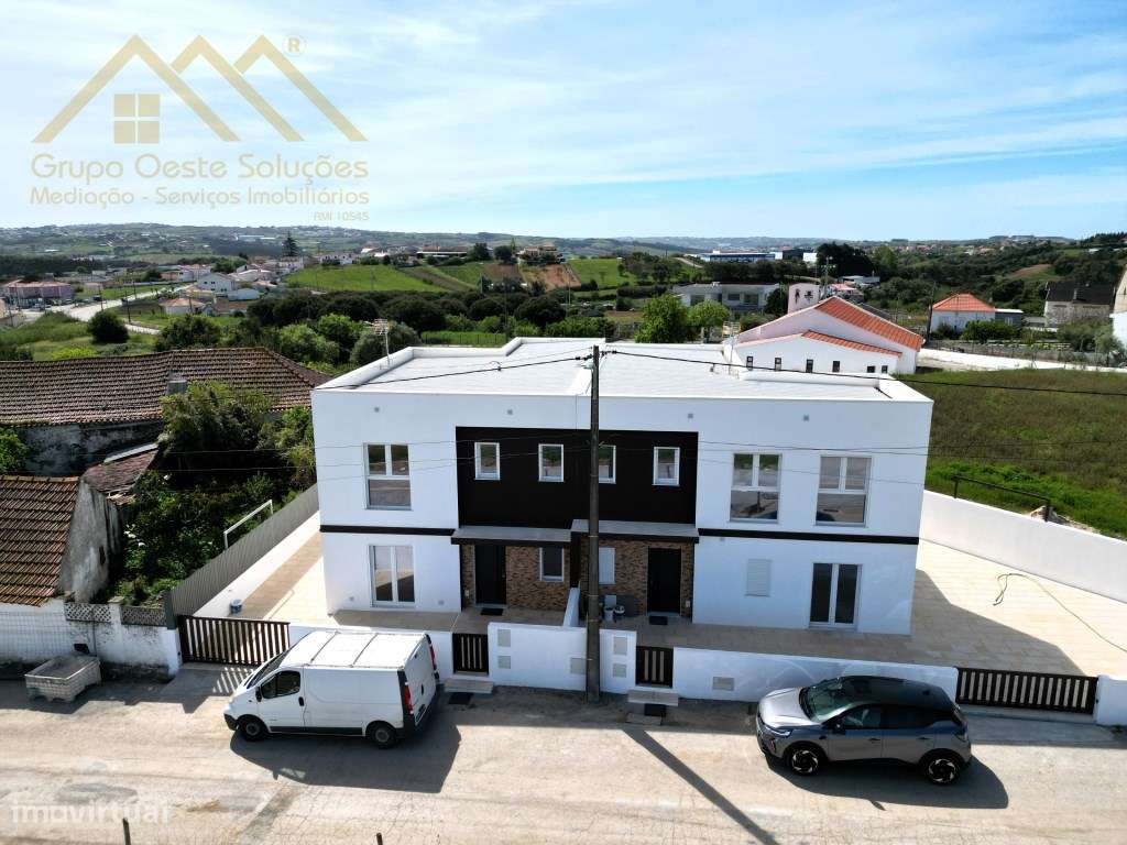 Moradia Bifamiliar ' NOVO'-30
