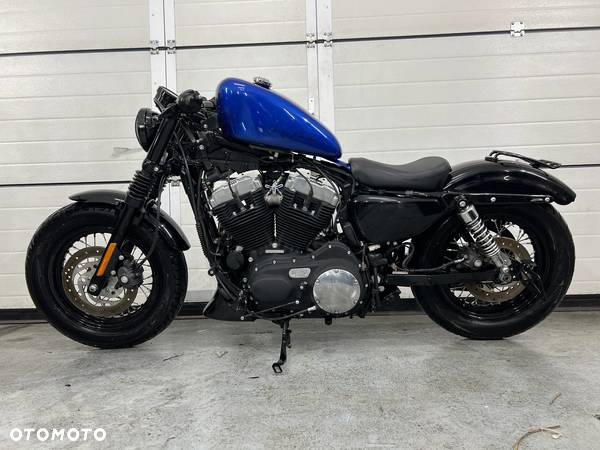 Harley-Davidson Sportster Iron 1200 - 1