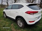 Hyundai Tucson - 2