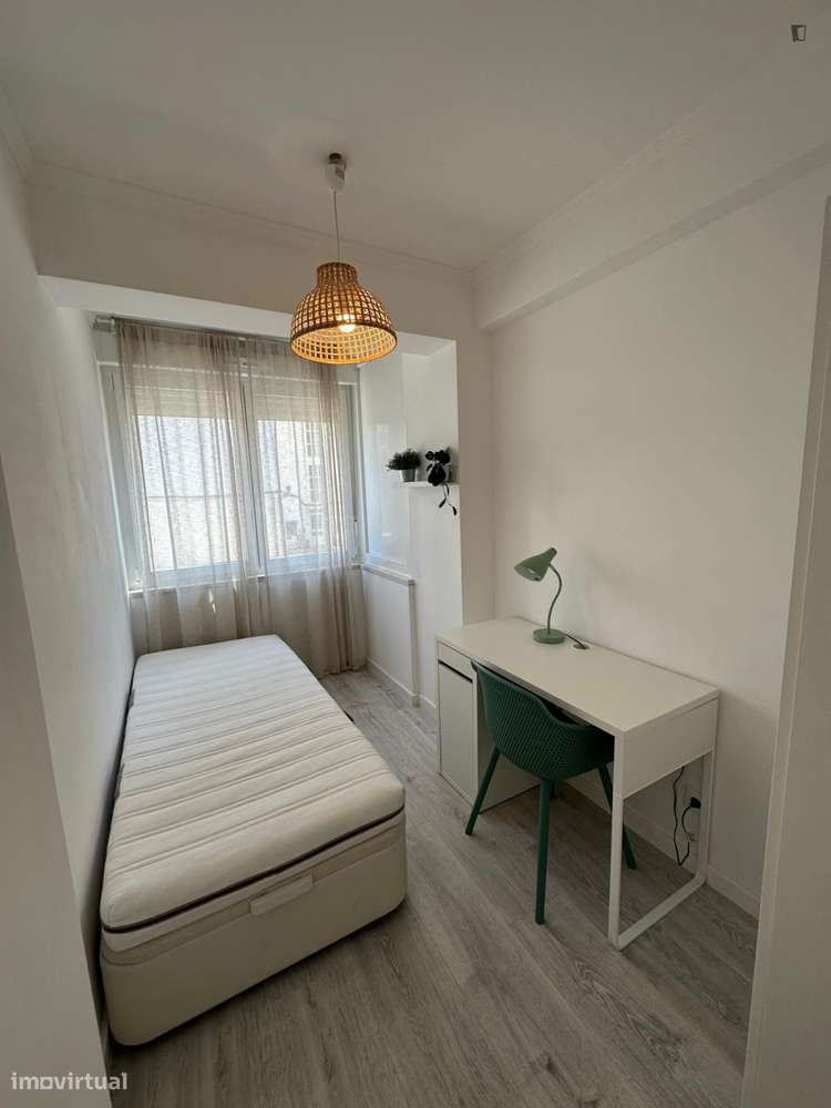 Quarto - localizado em Oeiras Lisbon - Grande imagem: 3/10