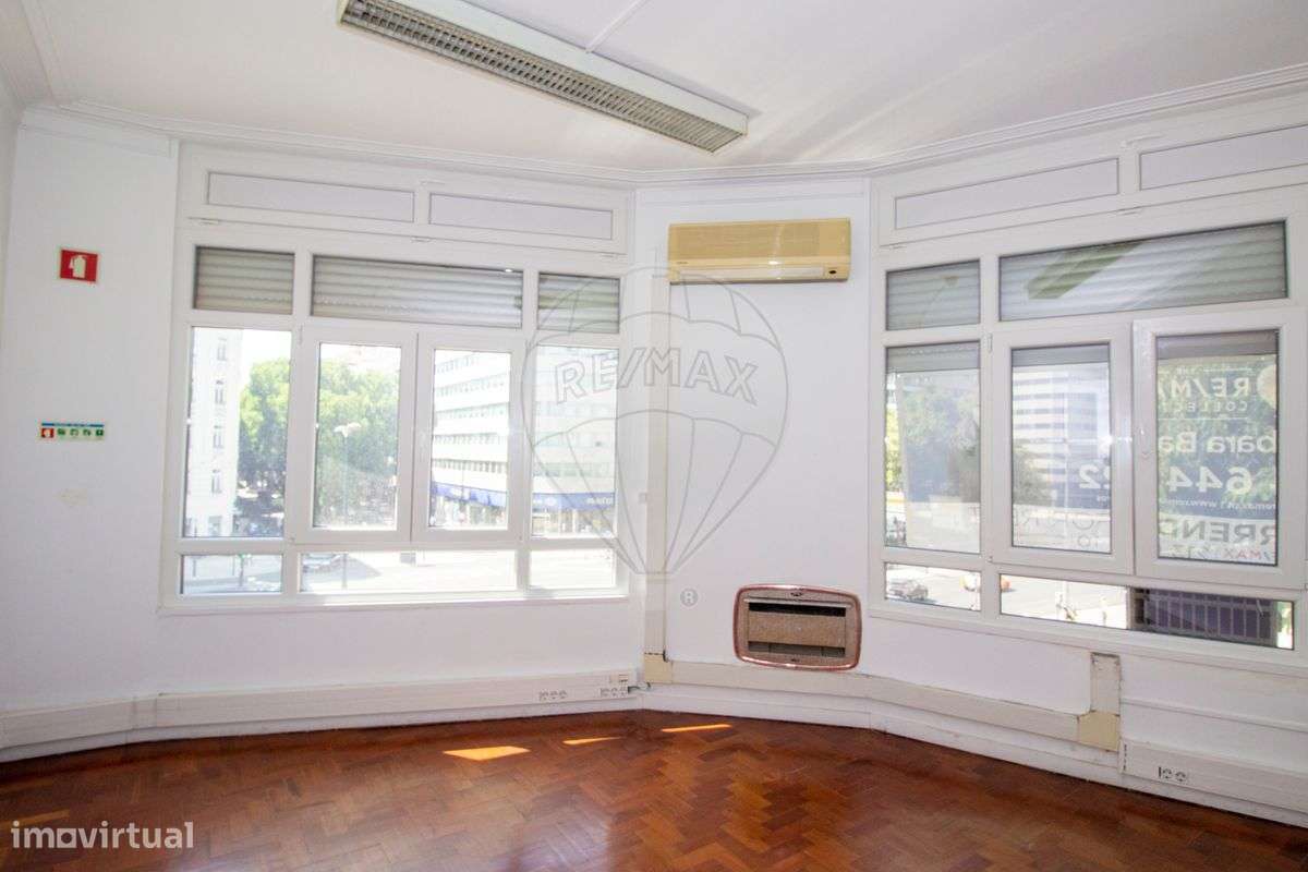 Escritório  para arrendamento - Grande imagem: 2/34