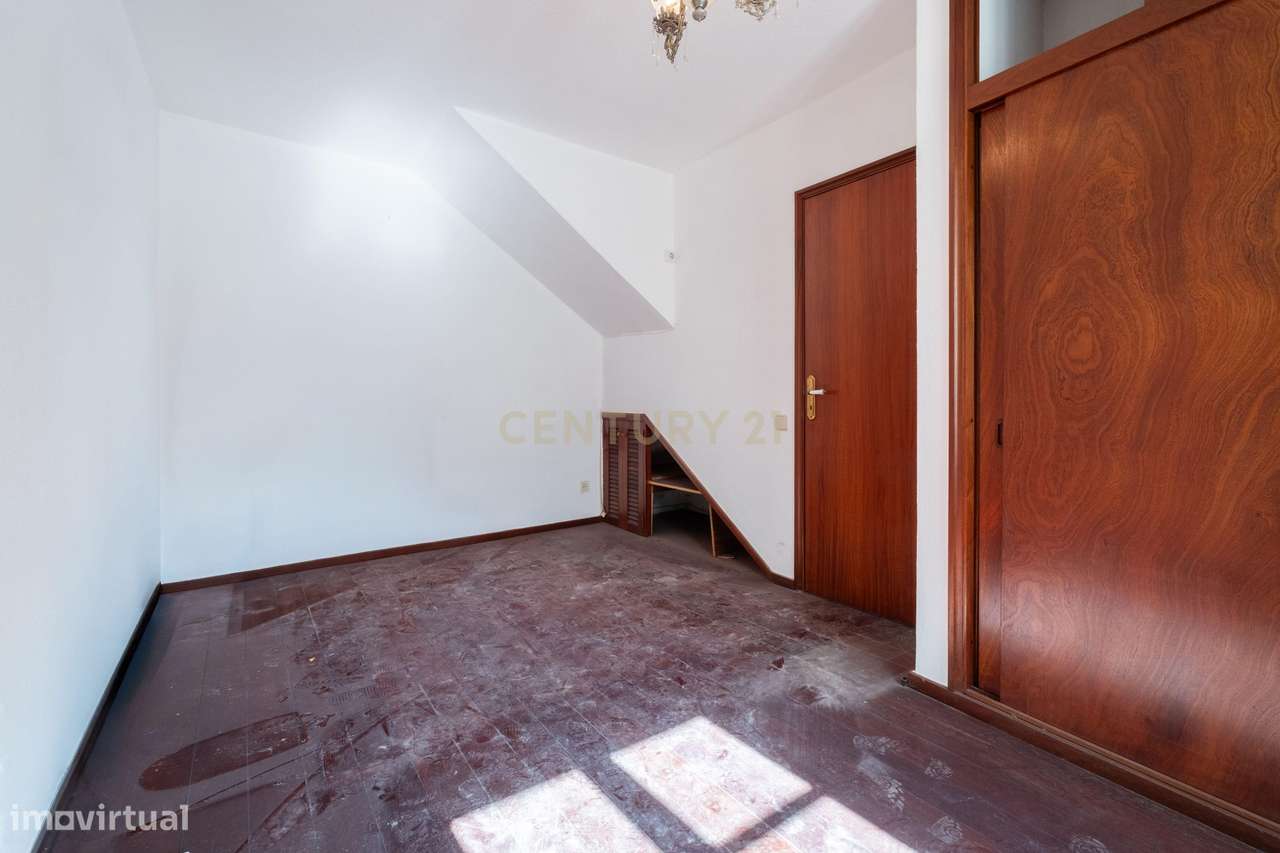 Prédio na Zona Velha do Funchal – Oportunidade de Investimento-20