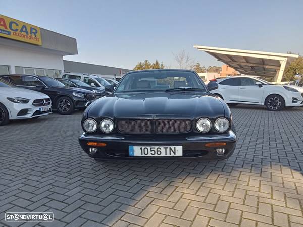 Jaguar XJ XJ8 4.0 Executive - 3