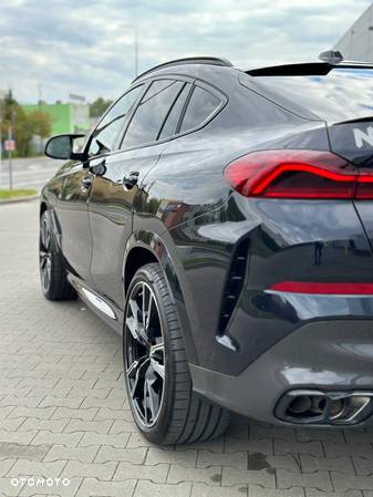 BMW X6 M60i mHEV sport - 28