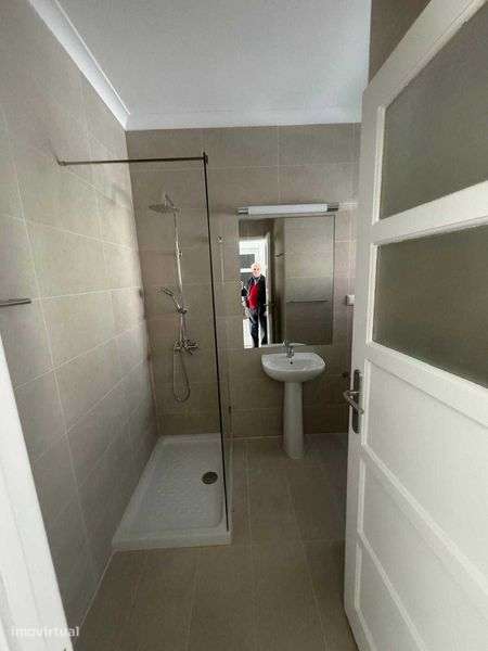 T2 para arrendar no Cacém (totalmente remodelado) - Grande imagem: 4/4