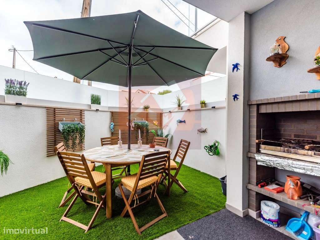 Apartamento T2 mobilado em Casal de Cambra-41