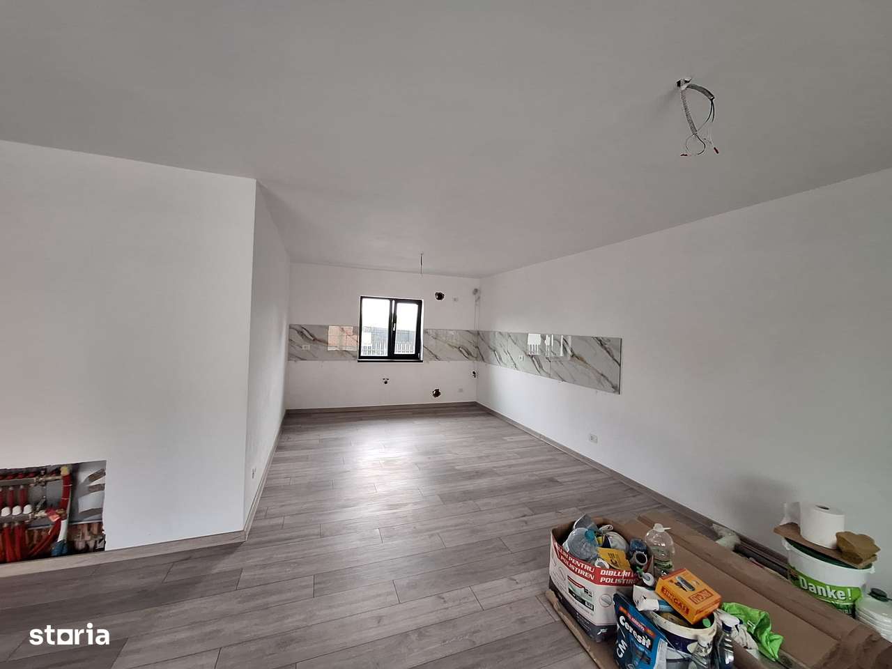 Hemeius,casa cu 3 dormitoare,2 grupuri sanitare-2
