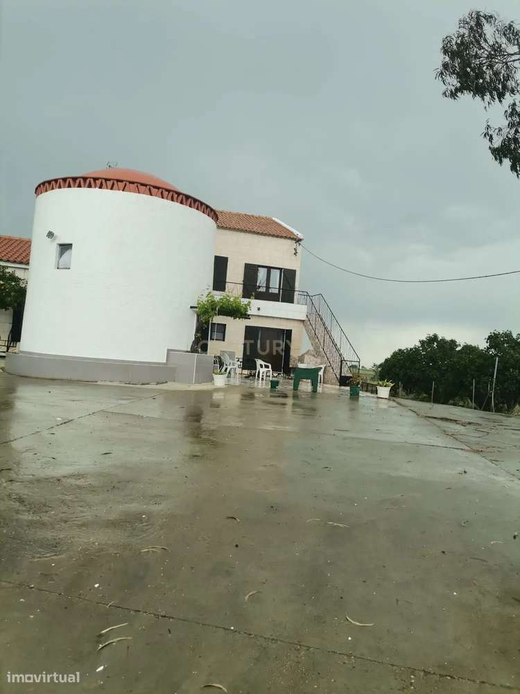 Moradia/ Moinho Renovados com Vista Panorâmica para Campo Maior - Grande imagem: 2/48