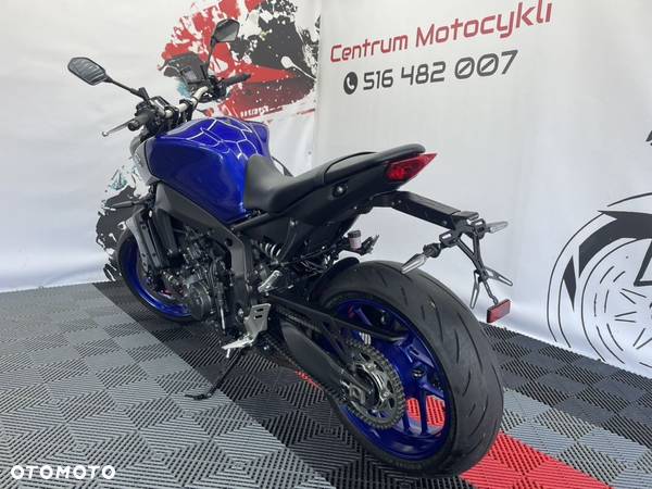 Yamaha MT - 17