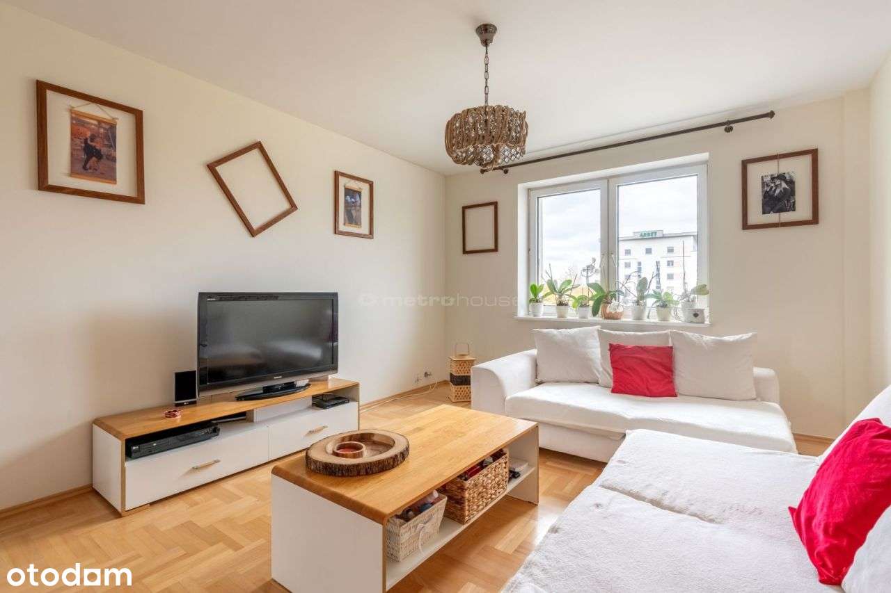 Dwupoziomowe mieszkanie Hallera, Osiedle Generałów-2