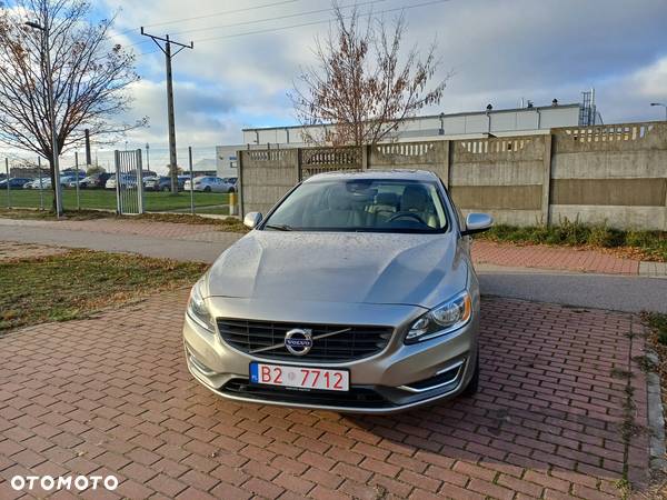 Volvo S60 - 5