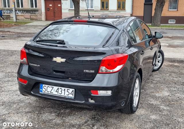 Chevrolet Cruze - 4