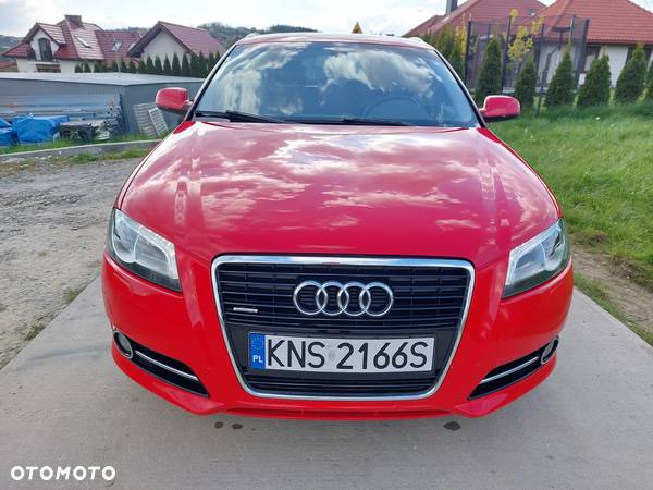 Audi A3 2.0 TDI Sportback DPF quattro Attraction - 3