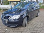 Volkswagen Touran - 4