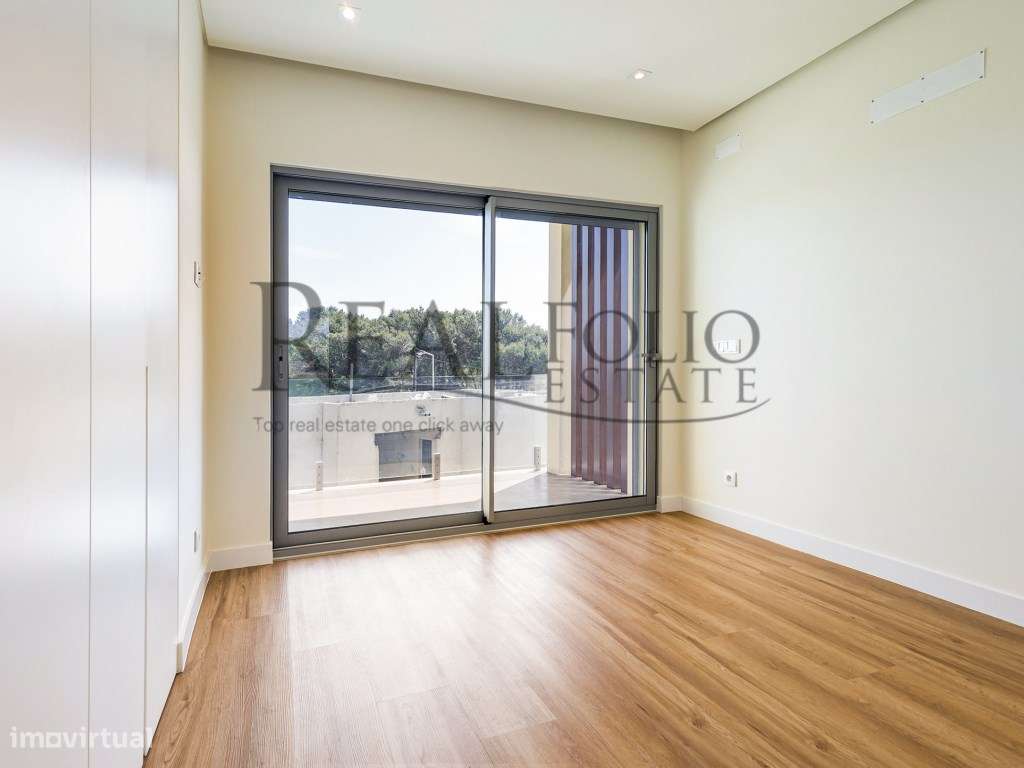 Moradia T4 com piscina em Cascais-14