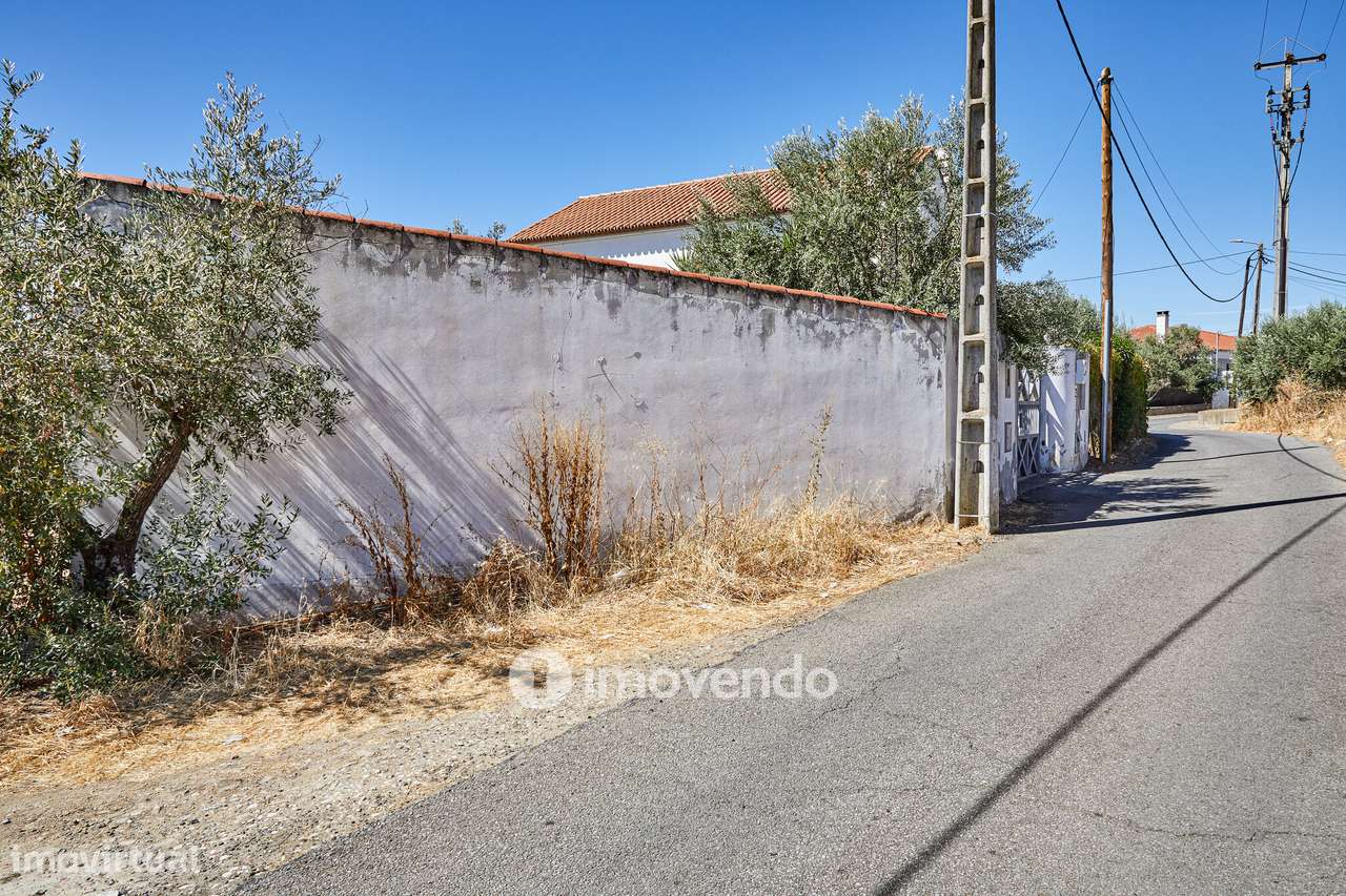 Andar de moradia T2 totalmente remodelado, em Reguengos de Monsaraz-28