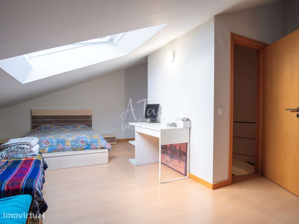 Apartamento T2 duplex, em urbanização central da cidade do Cartaxo-19