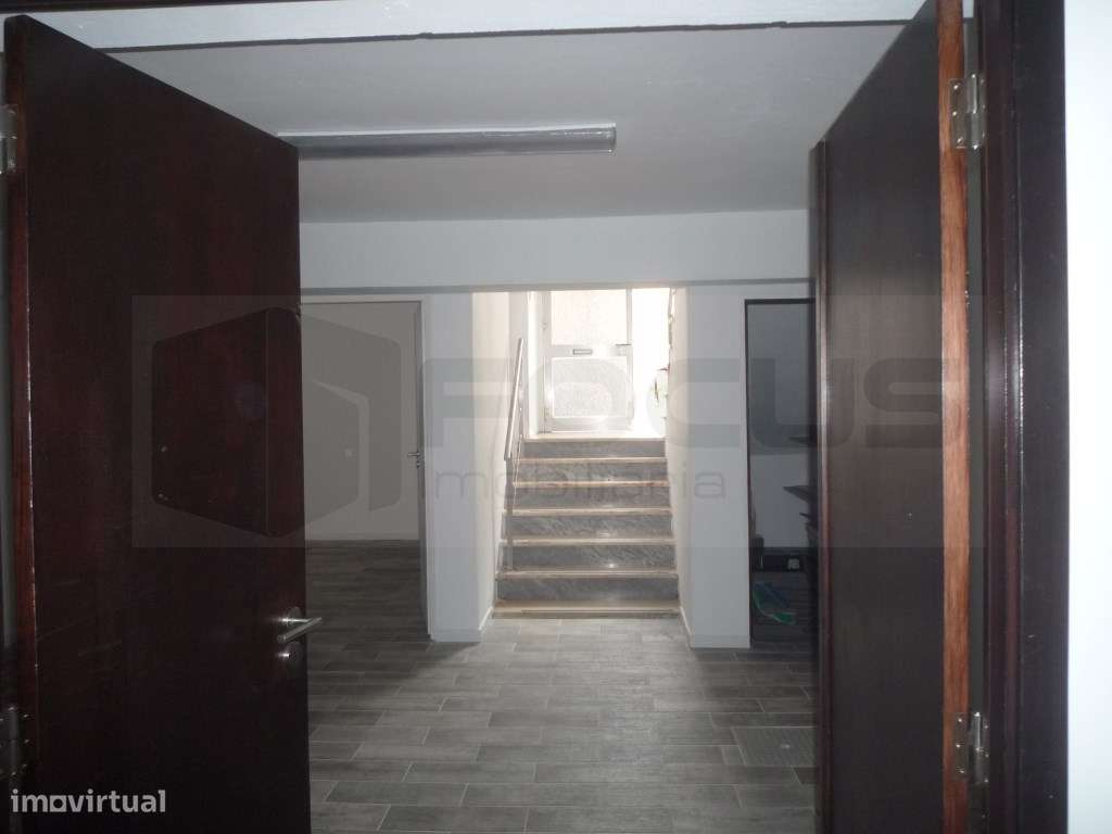 Loja com gabinetes Arrendamento Aveiro - CENTRO - Grande imagem: 5/27