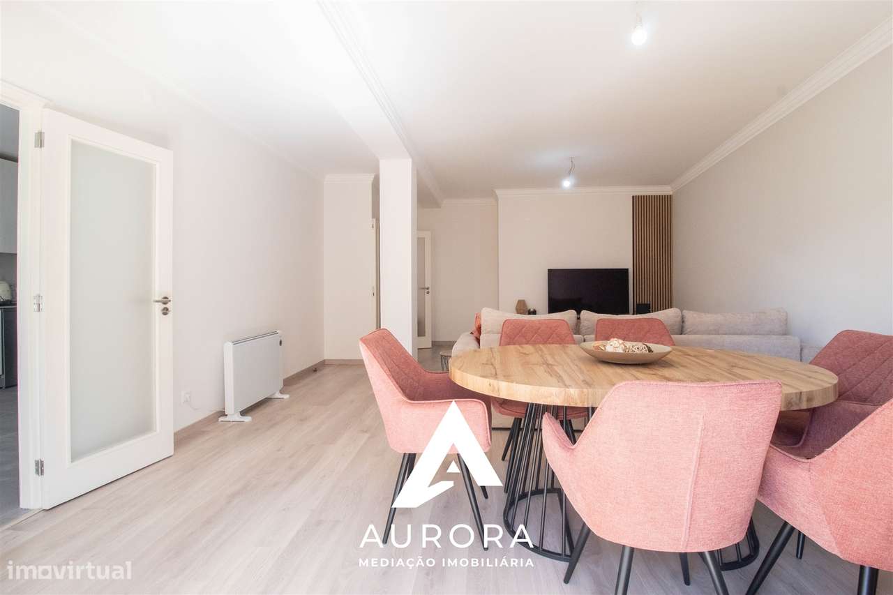 Apartamento T3 no centro de Fiães, Santa Maria da Feira, Renovado-12