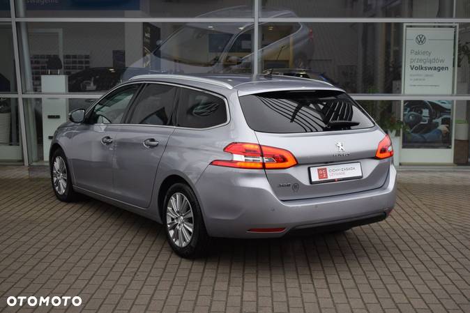 Peugeot 308 SW 1.2 PureTech GPF Allure S&S EAT8 - 4