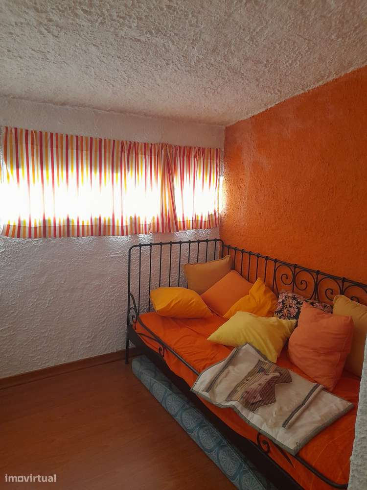 Azeitão/ Parque Natural Arrábida Quinta 7250 m2 com Moradia-12