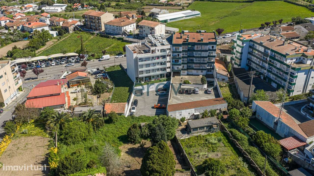 Apartamento T3 C/ 2 Suites em Gondomar-33