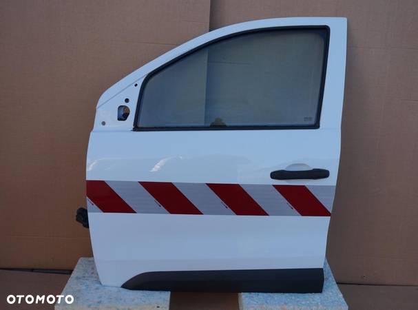 DRZWI LEWE PRZEDNIE RENAULT EXPRESS 21- OV369 - 1