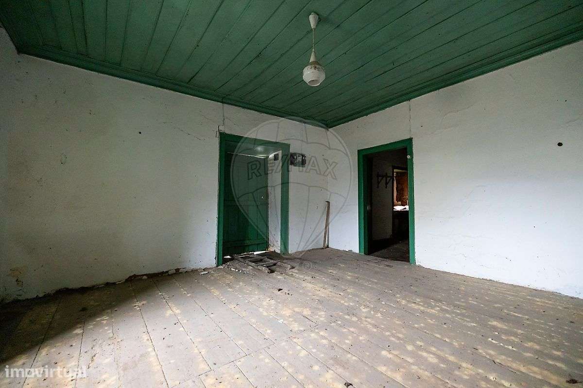 Moradia T2 para venda - Grande imagem: 2/28