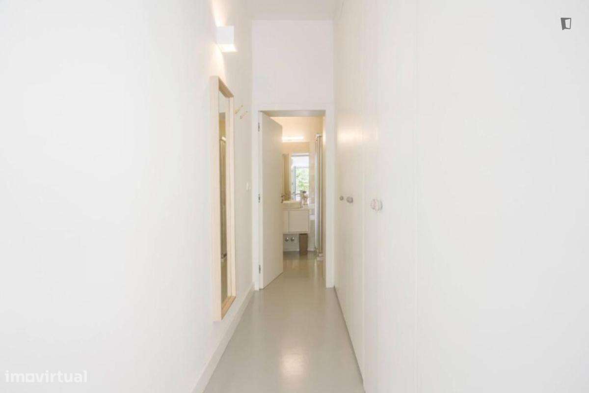 Apartamento com 1 quartos - localizado em Santo Ildefonso Porto - Grande imagem: 1/10