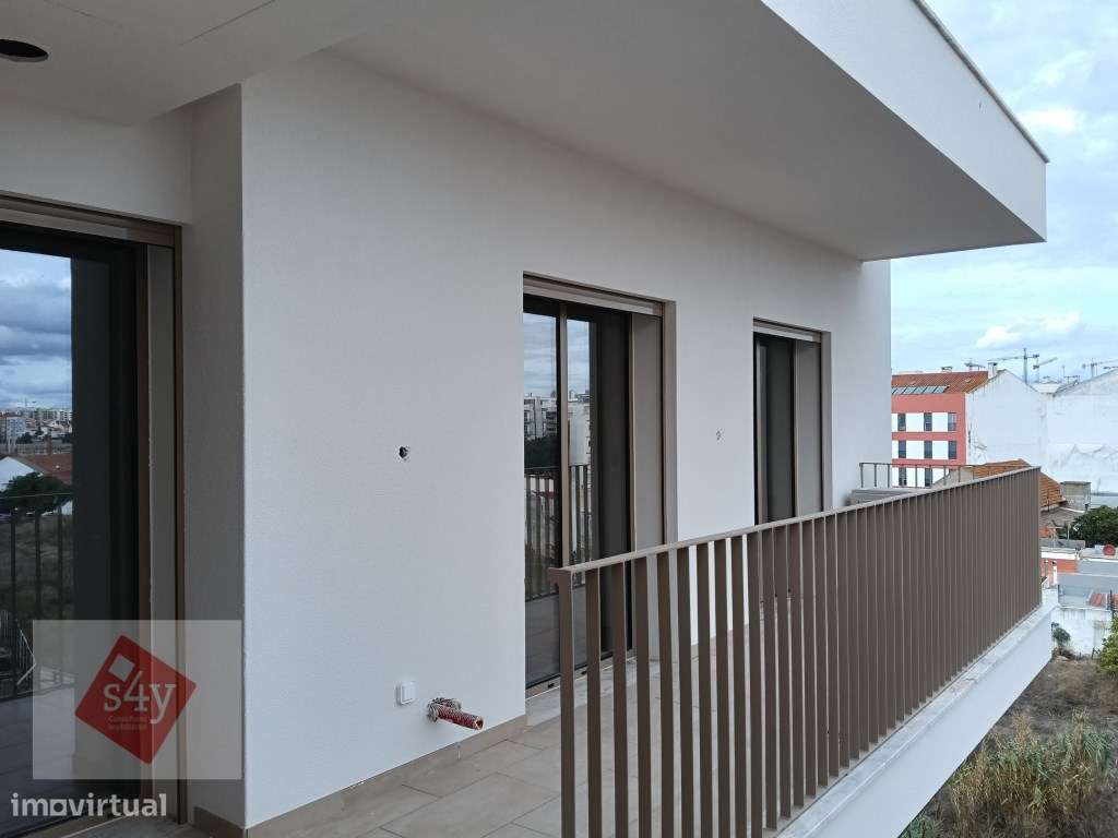 Dúplex com Terraço e Box - Novo - Montijo! - Grande imagem: 4/15