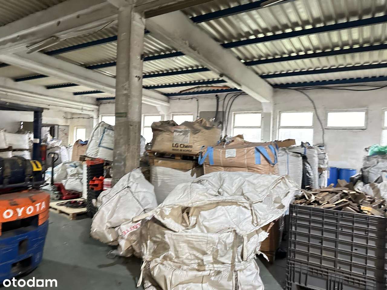 Hala z pozwoleniem na recykling – duży atut inwestycyjny Chełmek |55ar-4