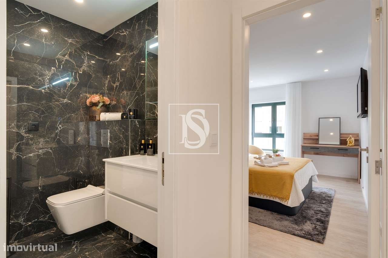 Apartamento T1, Totalmente Renovado, em Aver-o-Mar-11