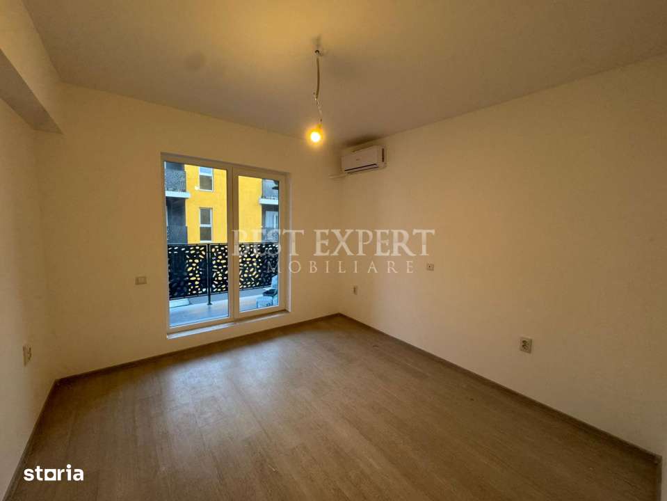 2 Camere cu Parcare -Mutare Imediata/ 5 Minute STB-4