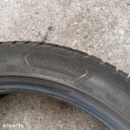 Opona 225/45/18 Goodyear Vector4Seasons G3 (E9572) - 3