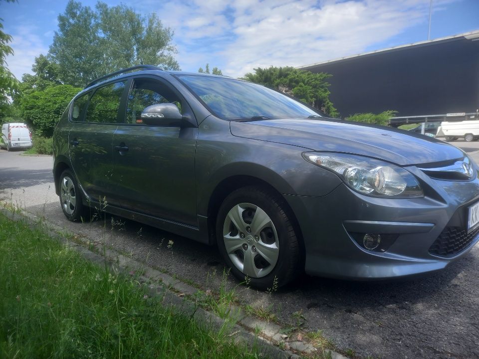 Hyundai i30 I 1.4 Blue Comfort 2012
