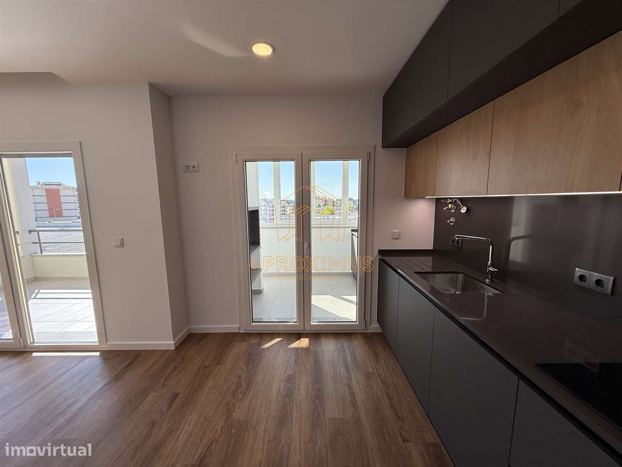 Apartamento T3 novo c/ garagem– Tavarede-12