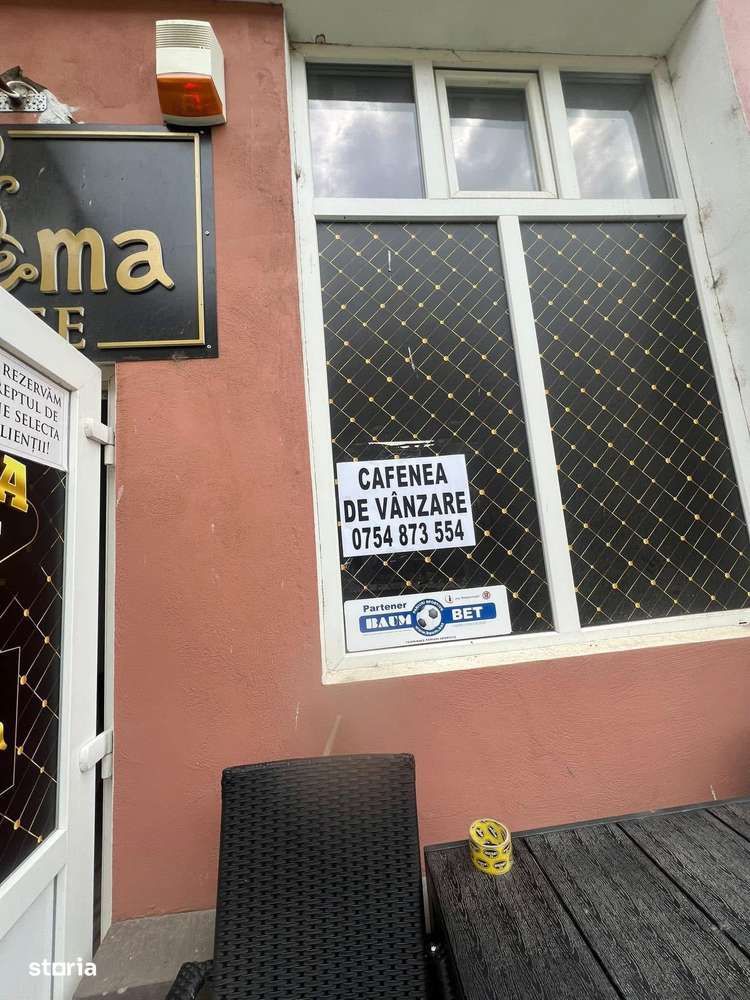 Spatiu comercial Racaciuni, central, vad bun, renovat preluare afacere - Imagine principală: 2/6