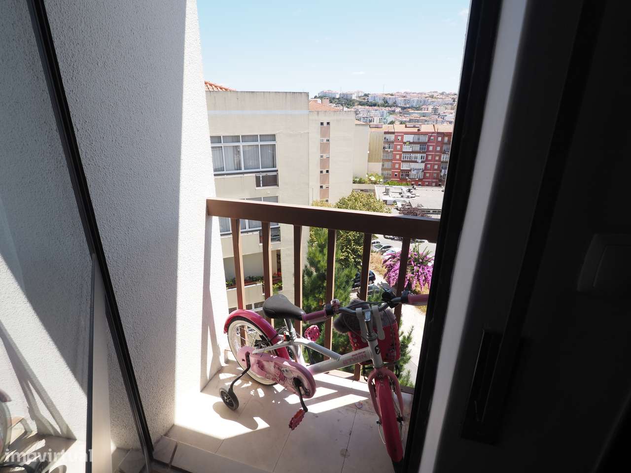 Apartamento T2 - Rua Elias Garcia 124 - Cacém-10