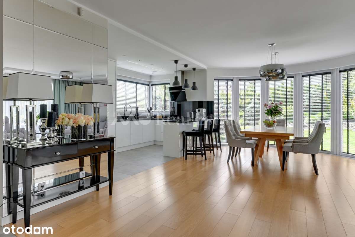 Nowoczesny dom z dużą działką i ogrodem Kolbudy-0