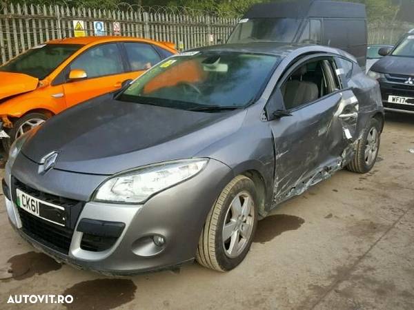 Dezmembrari  Renault MEGANE 3  2008  > 0000 1.5 dCi Motorina - 2